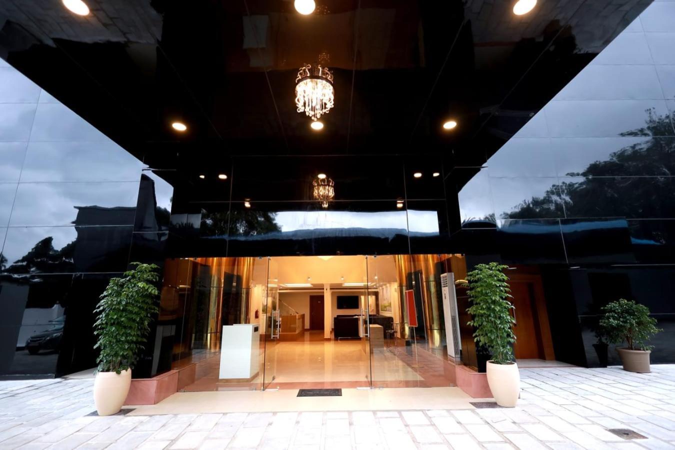 Pearl Residency Otel Ayoor Dış mekan fotoğraf