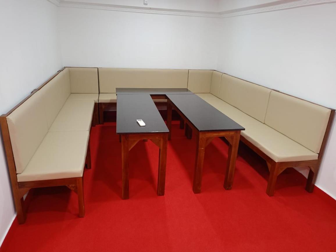 Pearl Residency Otel Ayoor Dış mekan fotoğraf